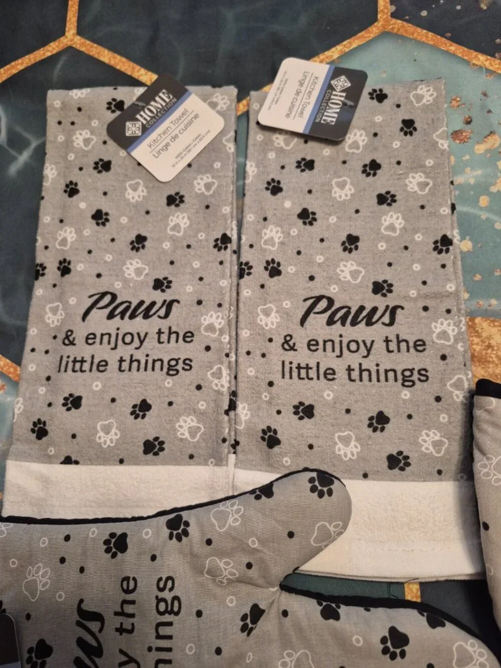 Home Collection Paw Kitchen Towels with Matching Oven Mitts NEW